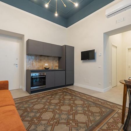 נאפולי Palazzo Massa Apartments מראה חיצוני תמונה