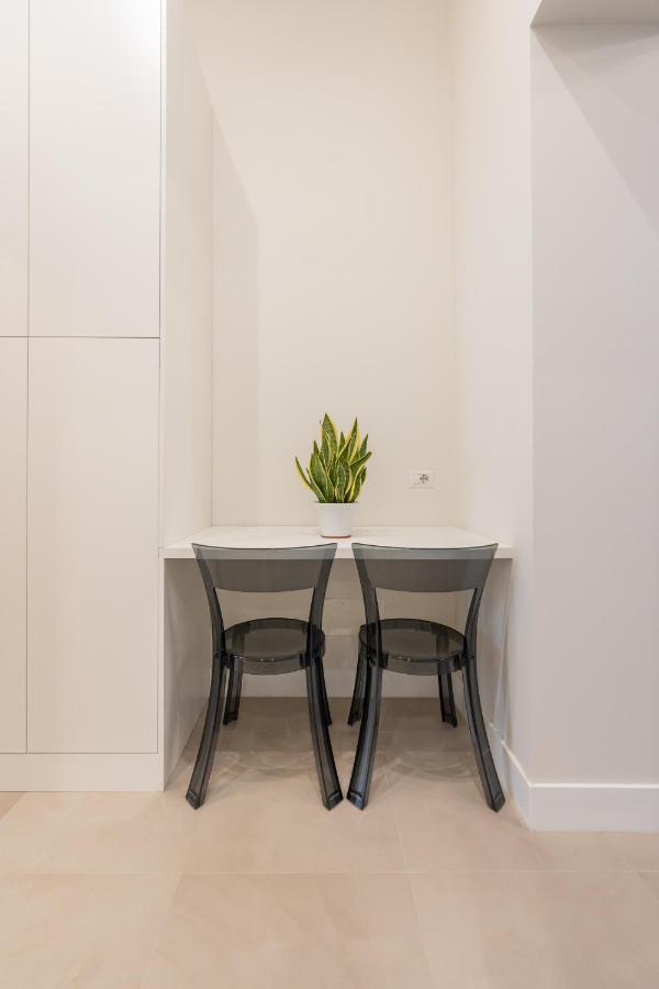 נאפולי Palazzo Massa Apartments מראה חיצוני תמונה